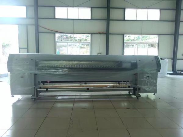 客戶(hù)訂購UV卷材機案例展示